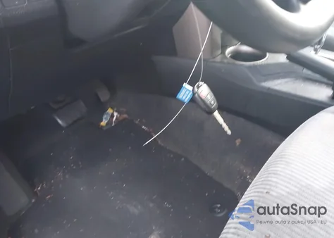 2015 Toyota Rav4 Xle from USA, damaged, VIN 2T3WFREV1FW174651